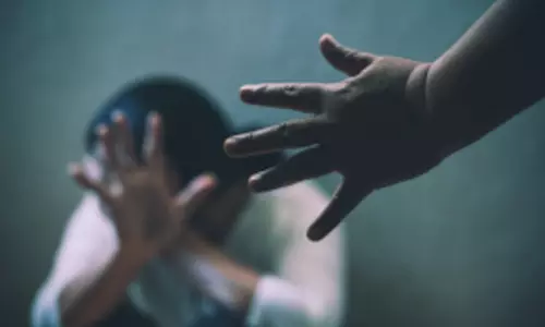 മോഷണക്കുറ്റം ആരോപിച്ച് യുവതിയെയും സഹോദരനെയും പീഡിപ്പിച്ചതായി പരാതി
