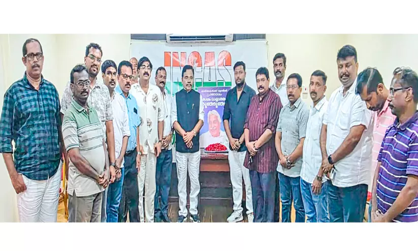 ഉമ്മൻ ചാണ്ടിയെ അനുസ്മരിച്ച് റാക് ഇൻകാസ് ഉമ്മൻ ചാണ്ടിയെ അനുസ്മരിച്ച് റാക് ഇൻകാസ്