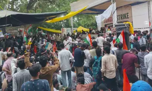 സി.ജെ.പി സമരത്തിനുനേരെ പൊലീസ് നടപടി; ലാത്തിച്ചാർജ്; ജന്തർ മന്തറിൽ സംഘർഷം