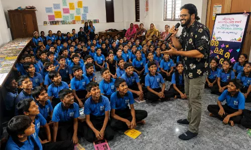 പാട്ടുകളും കഥയും രചിച്ച് ‘അക്ഷരീയം’ സാഹിത്യ ശിൽപശാല പാട്ടുകളും കഥയും രചിച്ച് ‘അക്ഷരീയം’ സാഹിത്യ ശിൽപശാല