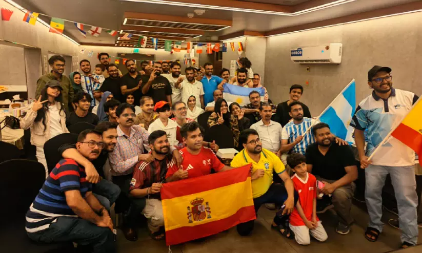 ഫിഫ വേൾഡ് കപ്പ് ഫൈനൽ ലൈവ് സ്ക്രീനിങ് സംഘടിപ്പിച്ചു ഫിഫ വേൾഡ് കപ്പ് ഫൈനൽ ലൈവ് സ്ക്രീനിങ് സംഘടിപ്പിച്ചു