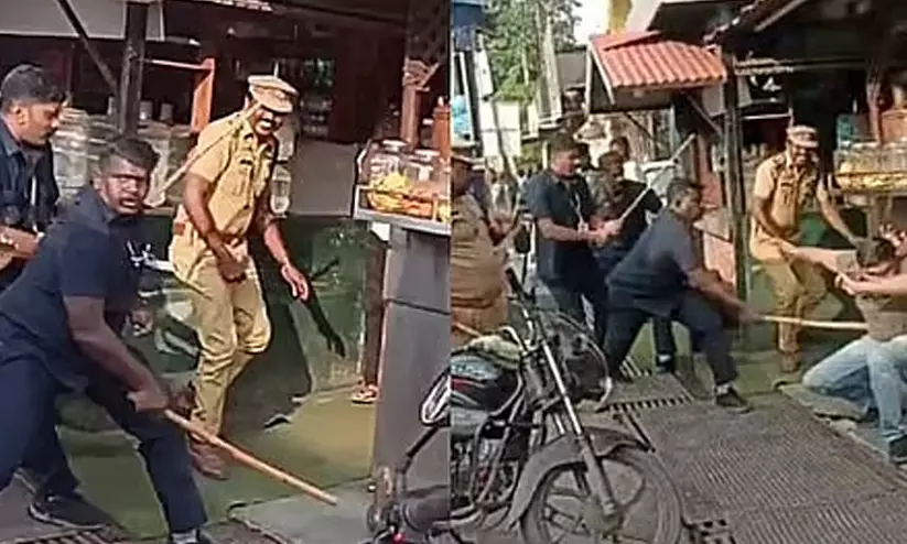 ‘ആലപ്പുഴ രക്ഷാപ്രവർത്തനം’: എസ്.ഐ.ടി കണ്ടെത്തലുകൾ നിഷേധിച്ച് എ.ഡി.ജി.പി; ഇനി തീരുമാനം ഡി.ജി.പിയുടേത് ‘ആലപ്പുഴ രക്ഷാപ്രവർത്തനം’: എസ്.ഐ.ടി കണ്ടെത്തലുകൾ നിഷേധിച്ച് എ.ഡി.ജി.പി; ഇനി തീരുമാനം ഡി.ജി.പിയുടേത്
