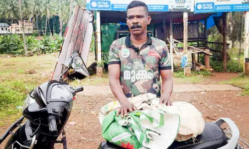 പ്രതിഫലമില്ലാത്ത സേവനം; ഒടുവിൽ വനംവകുപ്പിന്റെ അനാസ്ഥയും പ്രതിഫലമില്ലാത്ത സേവനം; ഒടുവിൽ വനംവകുപ്പിന്റെ അനാസ്ഥയും