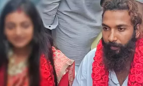 വൈറൽ പെൺകുട്ടിക്കായി വീണ്ടും ഹൈകോടതി ഇടപെടൽ; പൊലീസ് സംരക്ഷണം ഒരുക്കണം