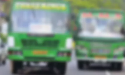ഡിവൈഡർ ഉണ്ടായിട്ടും വൺവേ ലംഘിച്ച് ബസുകൾ; ദേശീയപാതയിൽ അപകട ഭീഷണി