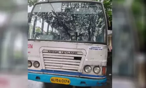 പ്രിയദർശിനിയുടെ ബ്രേക്ക് പോയി; നിയന്ത്രണംവിട്ട കെ.എസ്.ആർ.ടി.സി പിന്നോട്ട് ഉരുണ്ടു ഭിത്തിയിൽ ഇടിച്ചുനിന്നു
