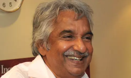 ഉമ്മന്‍ചാണ്ടി ചരമവാർഷികം;  രക്തദാന ക്യാമ്പ് നാളെ