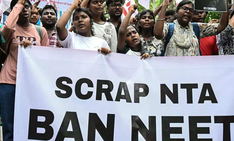 നാഷനൽ ടെസ്റ്റിങ് ഏജൻസിയിൽ കൂട്ടനടപടി; 47 ഉദ്യോഗസ്ഥരെ പിരിച്ചുവിട്ടു; ധർമേന്ദ്ര പ്രധാൻ രാജിവെക്കില്ലെന്ന് റിപ്പോർട്ട് നാഷനൽ ടെസ്റ്റിങ് ഏജൻസിയിൽ കൂട്ടനടപടി; 47 ഉദ്യോഗസ്ഥരെ പിരിച്ചുവിട്ടു; ധർമേന്ദ്ര പ്രധാൻ രാജിവെക്കില്ലെന്ന് റിപ്പോർട്ട്