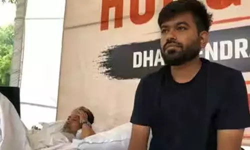 അഭിജീത് ദീപ്കെക്ക് ടൈഫോയ്ഡ്; ധർമേന്ദ്ര പ്രധാൻ രാജിവെക്കുന്നതുവരെ സമരം തുടരും