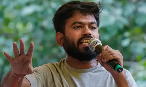 ദിപ്കെ അഥവാ പാറിയെത്തിയ വിപ്ലവം