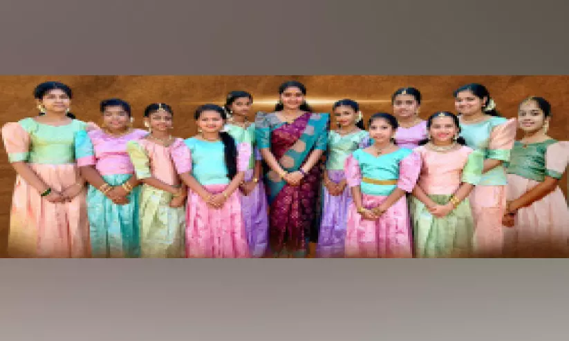 വരലക്ഷ്മി നൃത്താലയം ഭരതനാട്യ അരങ്ങേറ്റം ആഗസ്റ്റ് ഏഴിന് ഗുരുവായൂരിൽ വരലക്ഷ്മി നൃത്താലയം ഭരതനാട്യ അരങ്ങേറ്റം ആഗസ്റ്റ് ഏഴിന് ഗുരുവായൂരിൽ