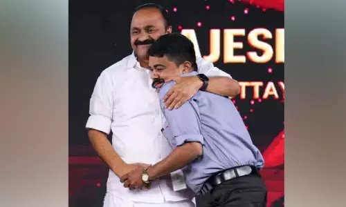 ശമ്പള തടസ്സവും അതിജീവനവും; അജേഷ് മാസ്റ്ററുടെ വിഷയത്തിൽ മുഖ്യമന്ത്രിയുടെ ഇടപെടൽ