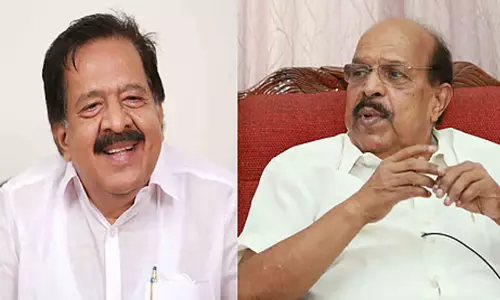 രമേശ് ചെന്നിത്തലയെ വേദിയിലിരുത്തി രൂക്ഷമായി വിമർശിച്ച് ജി. സുധാകരൻ; ആലപ്പുഴ‍യിലെ കോൺഗ്രസ് - സിപിഎം കൂട്ടുകെട്ടിനെതിരെ ആഞ്ഞടിച്ച് എം.എൽ.എ