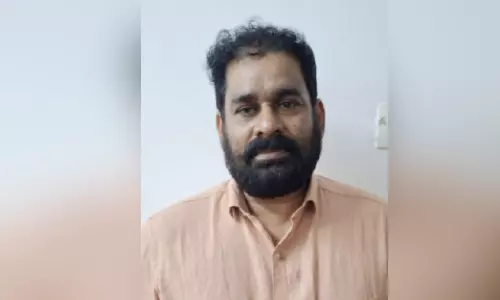 ദു​ബൈ പൊ​ലീ​സ് ച​മ​ഞ്ഞ് വി​ദേ​ശ​ജോ​ലി വാ​ഗ്ദാ​നം ചെ​യ്ത് ത​ട്ടി​പ്പ്; പാലക്കാട് സ്വദേശി അറസ്റ്റിൽ
