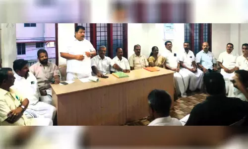 എലിക്കുളത്ത് അമോണിയം പ്ലാന്‍റിനെതിരെ പ്രതിഷേധം ശക്തം