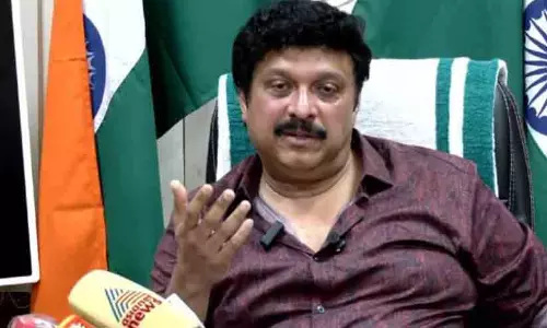 ഗണേഷ് കുമാറിനെതിരായ അഴിമതി ആരോപണം; റിപ്പോർട്ട് സമർപ്പിക്കാൻ വിജിലൻസിന് കോടതി നിർദേശം