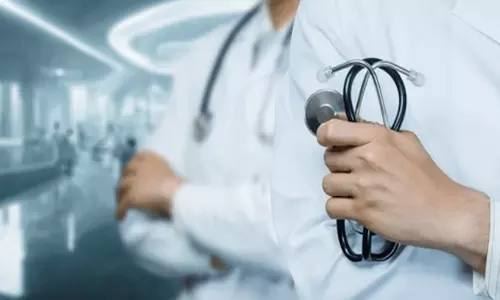 സ്വകാര്യ പ്രാക്ടിസ്: സർക്കാർ മെഡി. കോളജിലെ ഡോക്ടർക്കെതിരെ വിജിലൻസ് കേസ് സ്വകാര്യ പ്രാക്ടിസ്: സർക്കാർ മെഡി. കോളജിലെ ഡോക്ടർക്കെതിരെ വിജിലൻസ് കേസ്