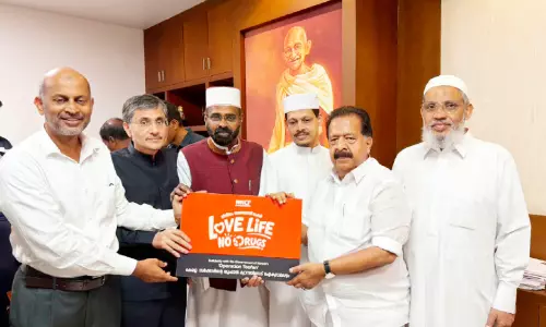 ലവ് ലൈഫ്, നോ ഡ്രഗ്സ്: ലഹരിവിരുദ്ധ ദൗത്യത്തിന്റെ ആഗോള പ്രചാരണത്തിന് തുടക്കം ലവ് ലൈഫ്, നോ ഡ്രഗ്സ്: ലഹരിവിരുദ്ധ ദൗത്യത്തിന്റെ ആഗോള പ്രചാരണത്തിന് തുടക്കം