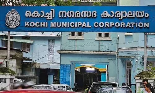 കൊ​ച്ചി കോ​ർ​പ​റേ​ഷ​ൻ: പദ്ധതിവിഹിതം വെട്ടിക്കുറക്കൽ,   പ്രമേയവുമായി പ്രതിപക്ഷം, വോട്ടിനിട്ട് തള്ളി