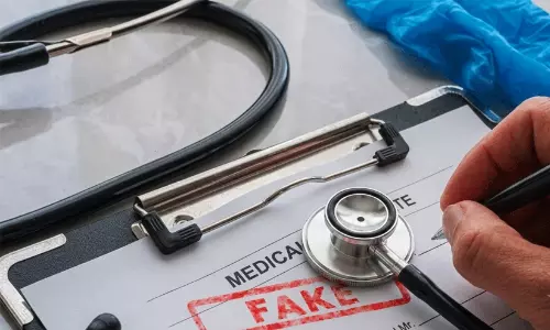വ്യാജ മെഡിക്കൽ സർട്ടിഫിക്കറ്റ് നിർമാണം; ഖത്തരി സ്വദേശിനിക്കെതിരെ കേസ്