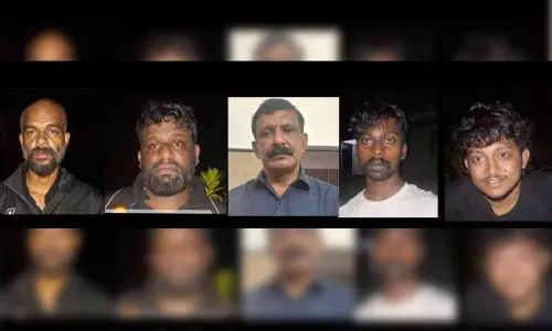 കവർച്ചക്ക് ഇറങ്ങുംമുമ്പേ പിടിവീണു; അഞ്ചംഗ ഹൈവേ റോബറി സംഘത്തെ അങ്കമാലി പൊലീസ് പിടികൂടി