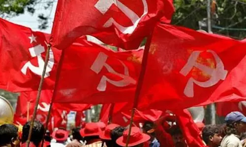 ജനത്തെ കേൾക്കാത്തത് വീഴ്​ച; നേ​തൃ​ത്വ​വും പ്ര​വ​ർ​ത്ത​ക​രും ത​മ്മി​ൽ വ​ലി​യ വിടവെന്ന്​ സി.പി.എം റിപ്പോർട്ട്​