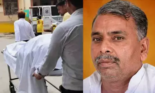 വിഷാദരോഗി, മുൻ മന്ത്രി ഏഴാം നിലയിൽ നിന്നും വീണു മരിച്ചു; അനുവദിക്കാത്ത ഔദ്യോഗിക മുറിയിൽ എങ്ങനെയെത്തി? ദുരൂഹത