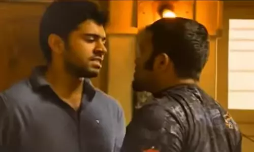 Oru vadakkan selfie nivin pauly Oru vadakkan selfie nivin pauly