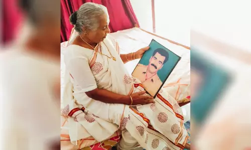 മുത്തങ്ങ വിധി: നീതി കാത്ത് സങ്കടക്കനലടങ്ങാത്ത വീട് മുത്തങ്ങ വിധി: നീതി കാത്ത് സങ്കടക്കനലടങ്ങാത്ത വീട്
