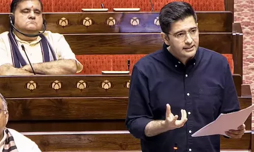 നീറ്റ് വിവാദത്തിൽ മൗനം വെടിഞ്ഞ് രാഘവ് ചദ്ദ -മാധ്യമ സ്റ്റണ്ട് പോര, ഔദ്യോഗിക പരിഹാരമാണ് ആവശ്യം