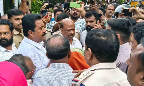 കാട്ടുപോത്ത് ആക്രമണം: കുടുംബത്തിന് ധനസഹായം കൈമാറി