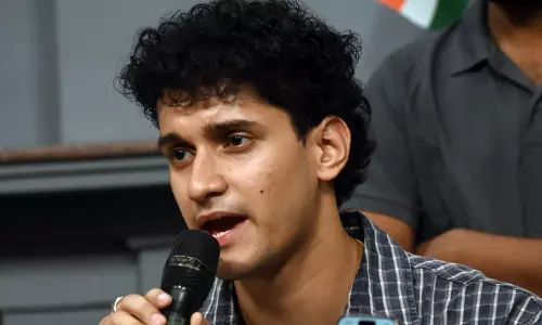 യുവാക്കളെ ലക്ഷ‍്യം വക്കരുത്, ആ പെൺകുട്ടിയെ വെറുതെ വിടൂ...; യുവതിക്കെതിരെ കേസെടുത്തതിൽ വിമർശനവുമായി സി.ജെ.പി വക്താവ് സൗരവ് ദാസ്