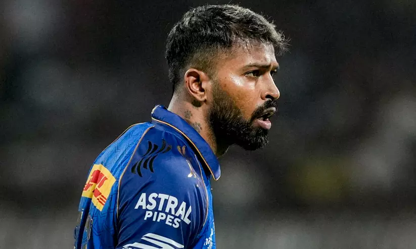 ഹാർദിക് പാണ്ഡ്യ മുംബൈ ഇന്ത്യൻസ് വിടുമോ; താരക്കൈമാറ്റ അഭ്യൂഹങ്ങളിൽ വിശദീകരണവുമായി ഫ്രാഞ്ചൈസി ഹാർദിക് പാണ്ഡ്യ മുംബൈ ഇന്ത്യൻസ് വിടുമോ; താരക്കൈമാറ്റ അഭ്യൂഹങ്ങളിൽ വിശദീകരണവുമായി ഫ്രാഞ്ചൈസി