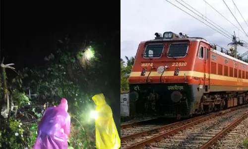 കർണാടകയിൽ കനത്ത മഴയും മണ്ണിടിച്ചിലും; കെ.എസ്.ആർ ബംഗളൂരു-കോഴിക്കോട് സർവീസ് ചുരുക്കിയതിന് പിന്നാലെ മംഗളൂരു-യശ്വന്ത്പൂർ റൂട്ടിൽ ട്രെയിൻ സർവീസുകൾ റദ്ദാക്കി