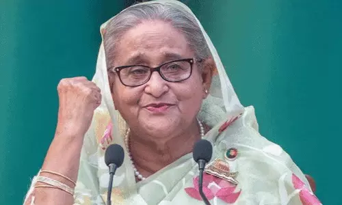 അധികാരം നഷ്ടപ്പെട്ടതിനുശേഷം ആദ്യമായി ഷെയ്ഖ് ഹസീന പൊതുവേദിയിൽ എത്തുന്നു അധികാരം നഷ്ടപ്പെട്ടതിനുശേഷം ആദ്യമായി ഷെയ്ഖ് ഹസീന പൊതുവേദിയിൽ എത്തുന്നു