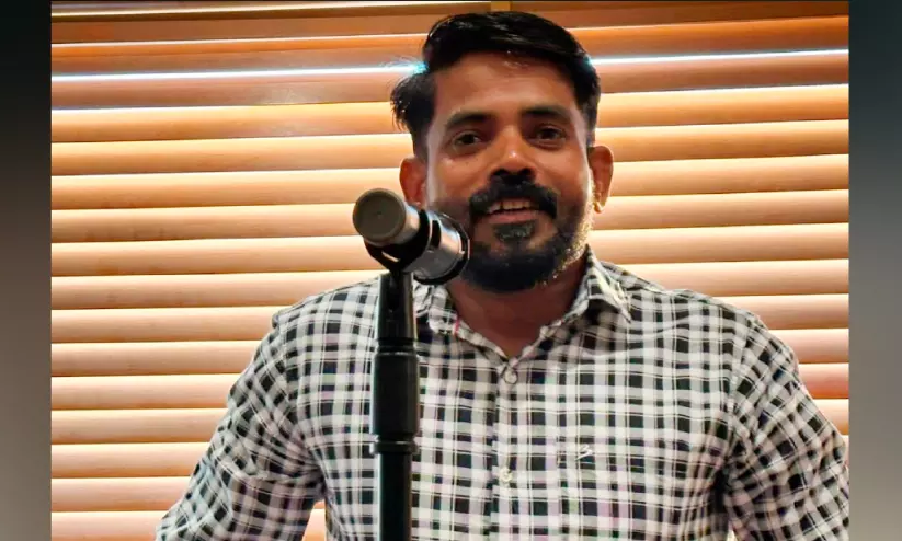 സനാതനികളുടെ ഹിന്ദുത്വവഴികൾ ചർച്ച ചെയ്ത് ജൂലൈ മാസ ‘ചില്ല വായന’ സനാതനികളുടെ ഹിന്ദുത്വവഴികൾ ചർച്ച ചെയ്ത് ജൂലൈ മാസ ‘ചില്ല വായന’