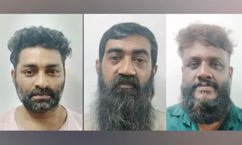 വ്യാജ സ്വർണം പണയം വെച്ച് ലക്ഷങ്ങൾ തട്ടി; കണ്ണൂരിൽ മൂന്നംഗ സംഘം പിടിയിൽ