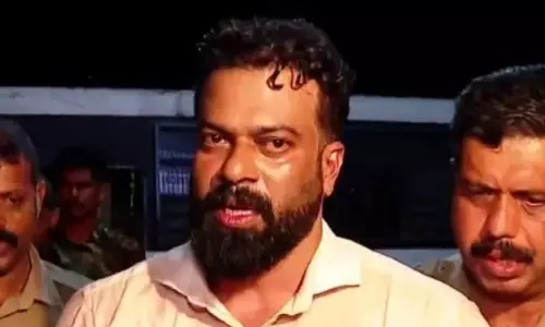 കാപ്പാ പ്രതി സുഗതന് അനുകൂലമായ കത്ത്: തദ്ദേശവകുപ്പ് അണ്ടർ സെക്രട്ടറി ഡോ. ചിത്ര​ക്ക് സസ്​പെൻഷൻ
