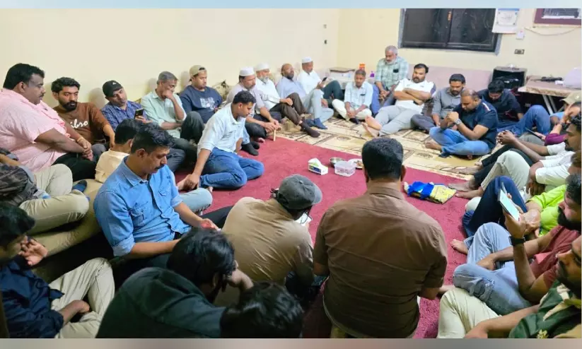 പ്രഫ. ആലിക്കുട്ടി മുസ്ലിയാരുടെ വേർപാട്: തൈമ കെ.എം.സി.സി അനുശോചിച്ചു പ്രഫ. ആലിക്കുട്ടി മുസ്ലിയാരുടെ വേർപാട്: തൈമ കെ.എം.സി.സി അനുശോചിച്ചു