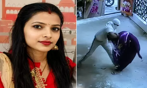 സ്കൂളിനുള്ളിൽ അധ്യാപികയെ കുത്തിക്കൊന്നു; ശരീരത്തിൽ 20ലേറെ ആഴമേറിയ മുറിവുകൾ, കൊലയാളിയെത്തിയത് ഭർത്താവാണെന്ന് നടിച്ച് സ്കൂളിനുള്ളിൽ അധ്യാപികയെ കുത്തിക്കൊന്നു; ശരീരത്തിൽ 20ലേറെ ആഴമേറിയ മുറിവുകൾ, കൊലയാളിയെത്തിയത് ഭർത്താവാണെന്ന് നടിച്ച്