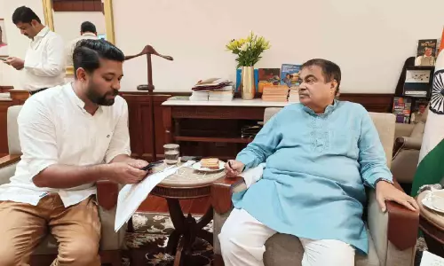 ദേശീയപാത 66 നിർമാണത്തിലെ വീഴ്ച; കരാർ കമ്പനിക്കെതിരെ കർശന നടപടിക്ക് നിർദേശം നൽകി കേന്ദ്രമന്ത്രി