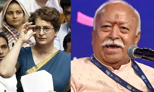 `ആർ.എസ്.എസിന്റെ സർട്ടിഫിക്കറ്റ് ജെൻ സിക്ക് വേണ്ട; മോഹൻ ഭാഗവതിനെതിരെ പ്രിയങ്ക ഗാന്ധിയുടെ രൂക്ഷ വിമർശനം