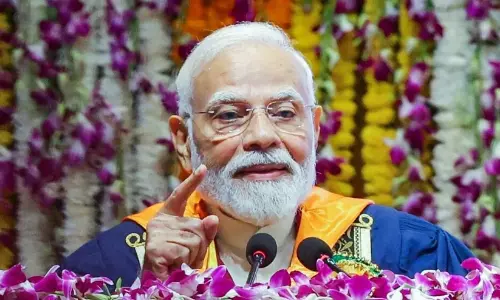 കരിയർ തെരഞ്ഞെടുക്കേണ്ടത് ശമ്പളത്തിന്റെ അടിസ്ഥാനത്തിലല്ല, രാജ്യത്തിന്റെ ആവശ്യങ്ങൾക്കനുസരിച്ച്; ഐ.ഐ.ടി വിദ്യാർഥികളോട് പ്രധാനമന്ത്രി നരേന്ദ്രമോദി കരിയർ തെരഞ്ഞെടുക്കേണ്ടത് ശമ്പളത്തിന്റെ അടിസ്ഥാനത്തിലല്ല, രാജ്യത്തിന്റെ ആവശ്യങ്ങൾക്കനുസരിച്ച്; ഐ.ഐ.ടി വിദ്യാർഥികളോട് പ്രധാനമന്ത്രി നരേന്ദ്രമോദി