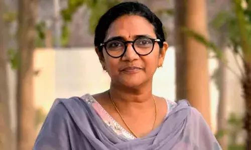Health Inspector Deepa Lekha