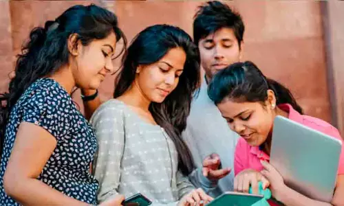 പ്ലസ് ടു ഓണപ്പരീക്ഷാ തീയതികളിൽ മാറ്റം പ്ലസ് ടു ഓണപ്പരീക്ഷാ തീയതികളിൽ മാറ്റം