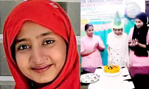 ജ​ന്മ​ദി​നാ​ഘോ​ഷ മ​ധു​രം​ ന​ൽ​കി ഷാ​ന ഷെ​റി​ൻ യാ​ത്ര​​യാ​യി