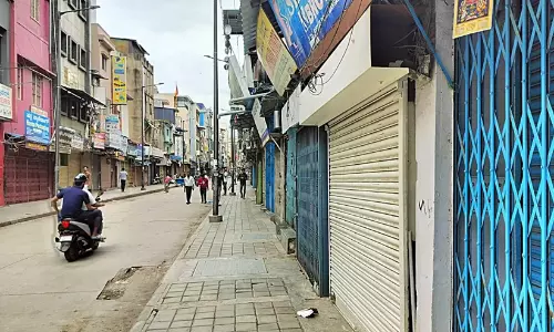 നാളെ കർണാടക ബന്ദ്; മലയാളി യാത്രക്കാരെയും ബാധിക്കും നാളെ കർണാടക ബന്ദ്; മലയാളി യാത്രക്കാരെയും ബാധിക്കും