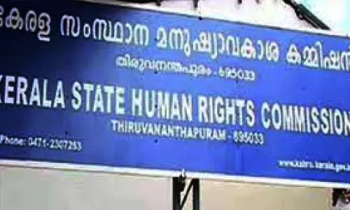 അട്ടപ്പാടിയിൽ വിദ്യാർഥികൾക്ക് യൂനിഫോം തുന്നാൻ പണമില്ല; വിഷയത്തിൽ ഇടപെട്ട് മനുഷ്യാവകാശ കമീഷൻ അട്ടപ്പാടിയിൽ വിദ്യാർഥികൾക്ക് യൂനിഫോം തുന്നാൻ പണമില്ല; വിഷയത്തിൽ ഇടപെട്ട് മനുഷ്യാവകാശ കമീഷൻ