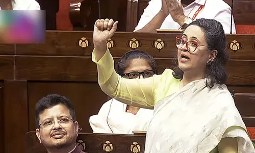 Sagarika Ghosh lashes out at BJP; Criticism that discrimination against South India is exposed Sagarika Ghosh lashes out at BJP; Criticism that discrimination against South India is exposed