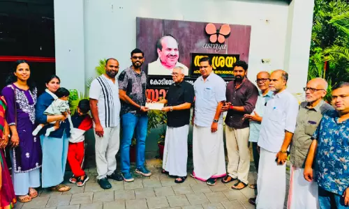 ‘ആ​ശ്ര​യ’​യ്ക്ക് വീ​ണ്ടും കേ​ളി​യു​ടെ കൈ​ത്താ​ങ്ങ്;  മൂ​ന്നാം വ​ർ​ഷ​വും സാ​മ്പ​ത്തി​ക  സ​ഹാ​യം കൈ​മാ​റി